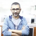 عمرو عز